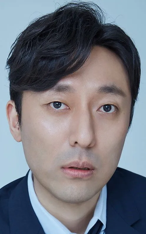 Hwang Moo-young