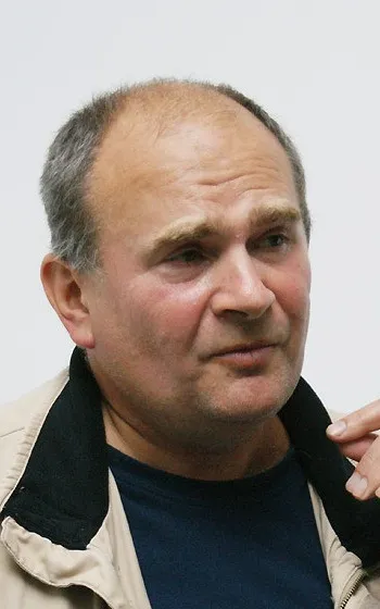 Evgeny Yufit