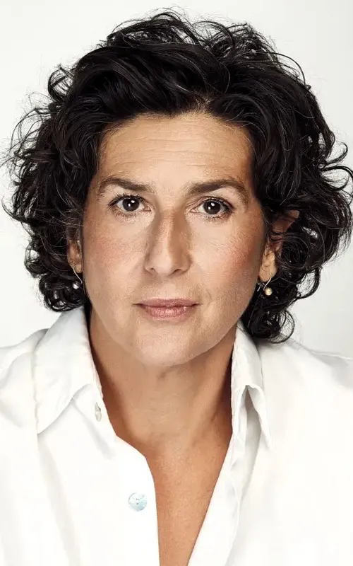 Elvira Mínguez