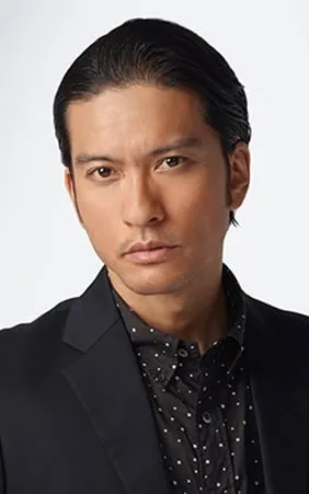 Tomoya Nagase