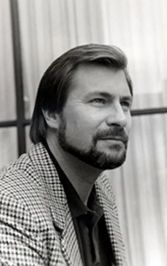 Richard Vernon