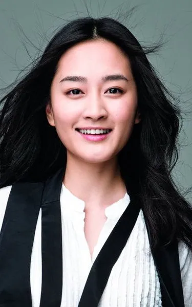 Elaine Cai