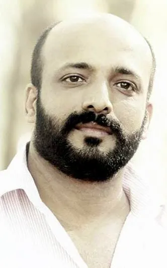 M B Padmakumar