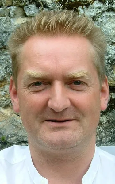 Giles Milton