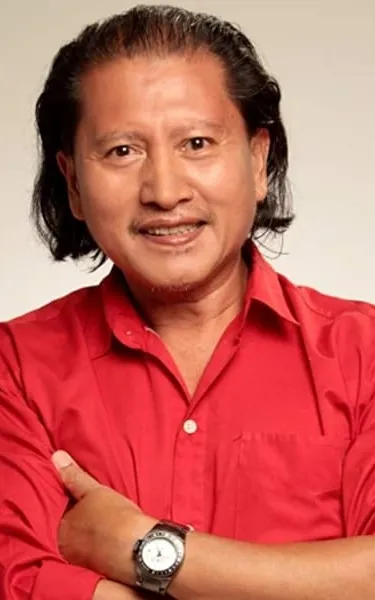 Ronnie Lazaro