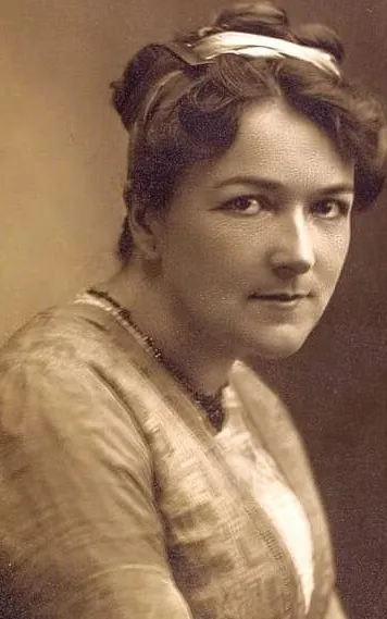 Blanche Bates