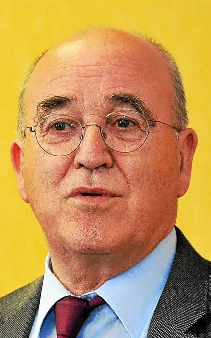 Bernard Poignant