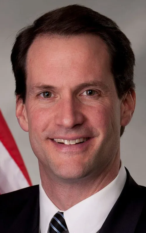 Jim Himes