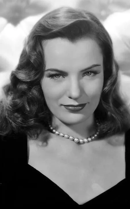 Ella Raines