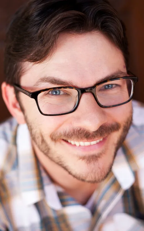 Jon Luke Thomas