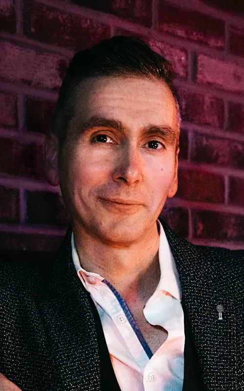 Neil Chase