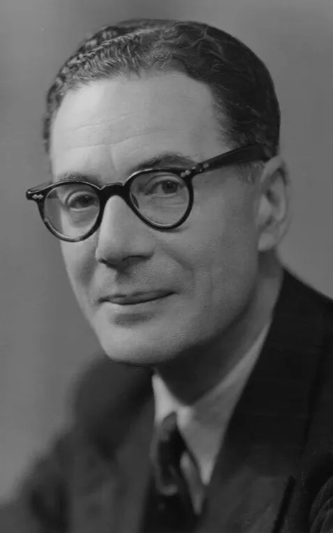 Val Gielgud