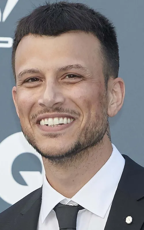 Assi Azar