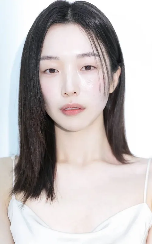 Lee Yoon-ji
