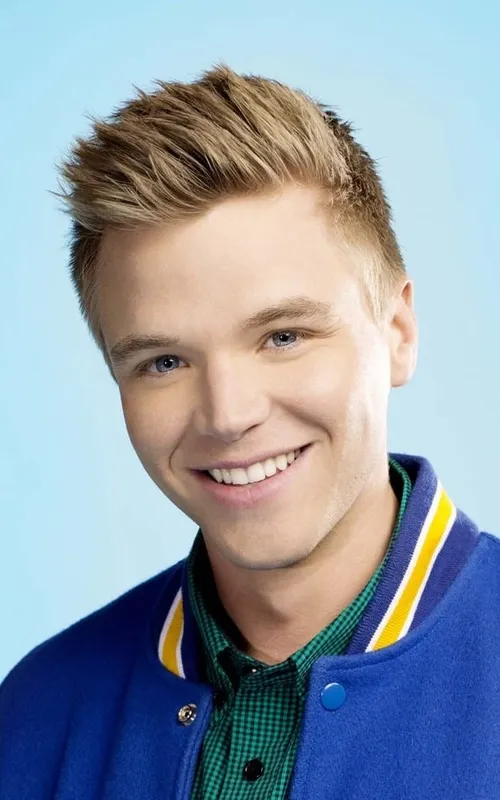 Brett Davern