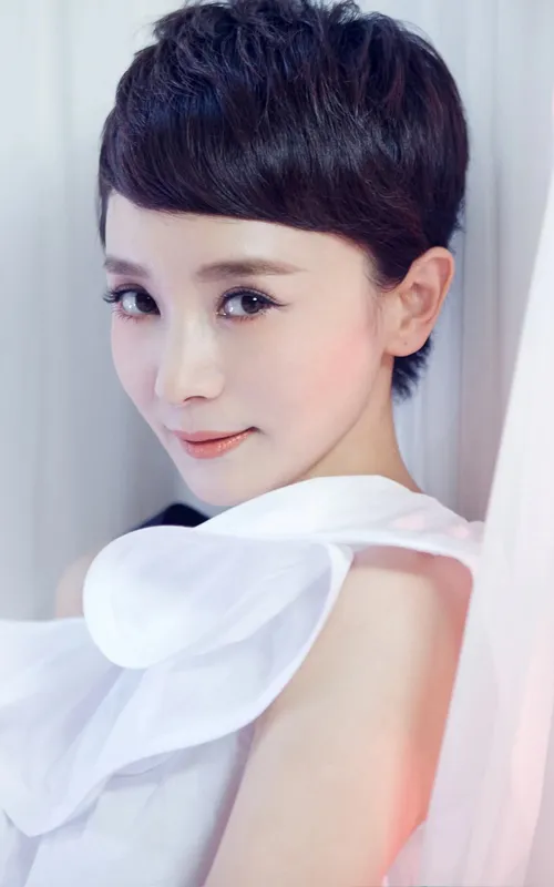 Yitong Liu