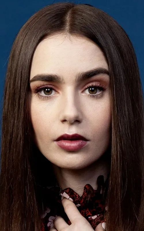 Lily Collins