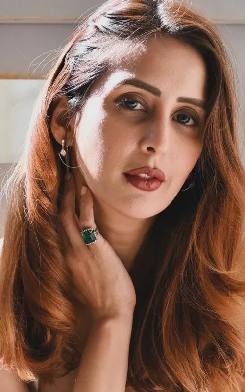 Chahat Khanna