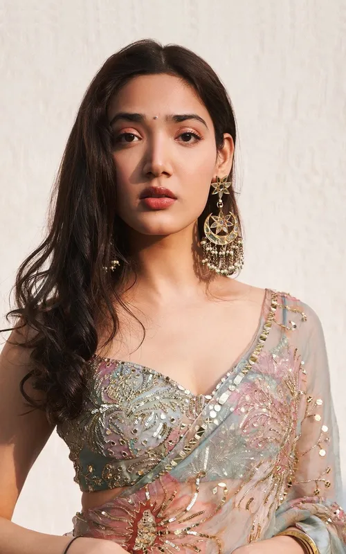 Medha Shankr