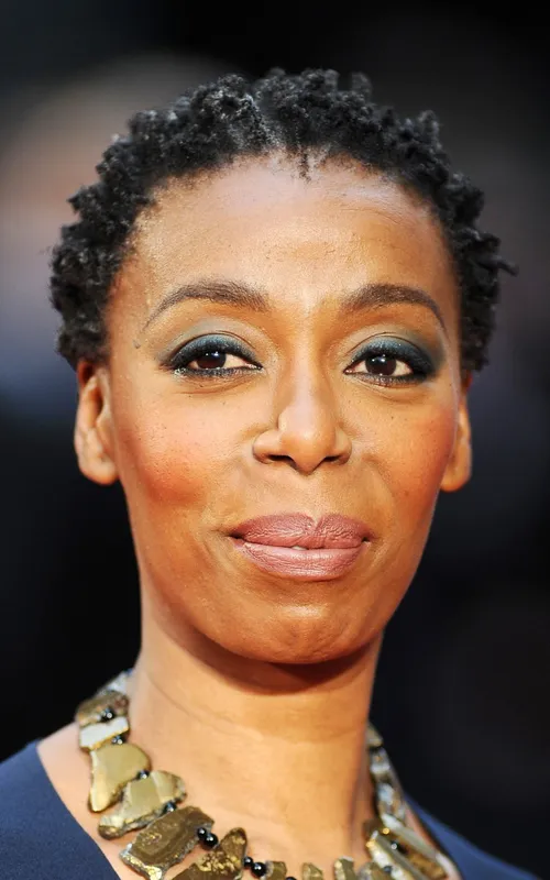 Noma Dumezweni