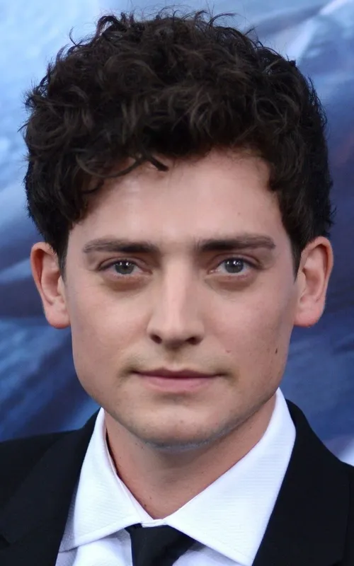 Aneurin Barnard