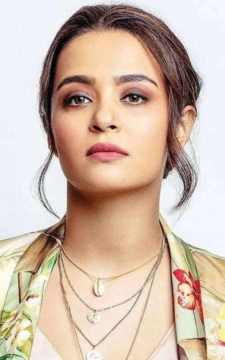 Surveen Chawla