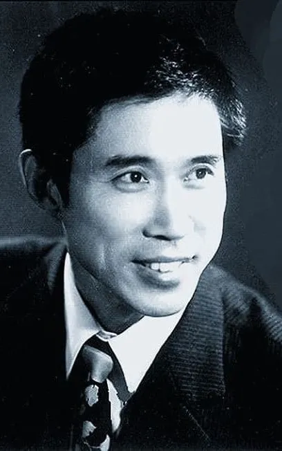 Junfeng Li