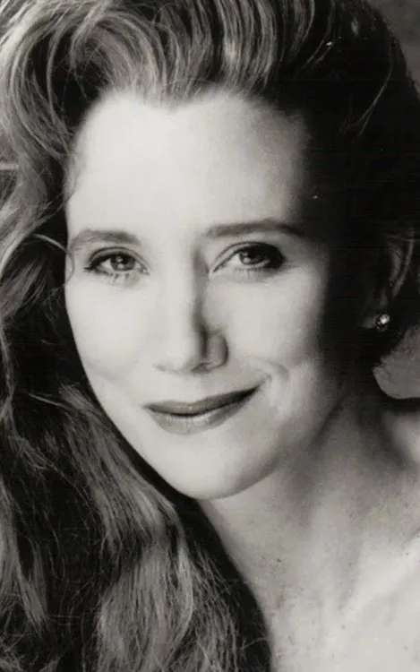 Sally Kirkland