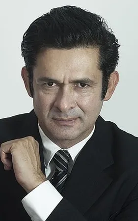 Roberto Marín