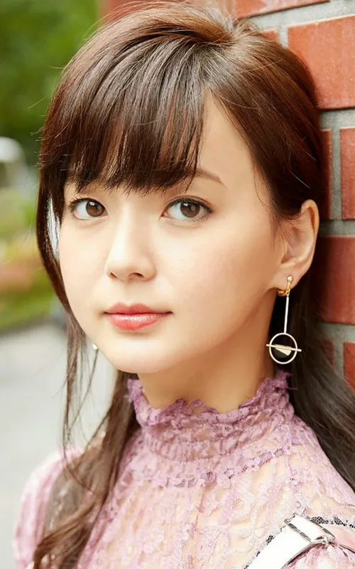 Mikako Tabe