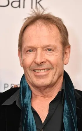 Simon Kirke