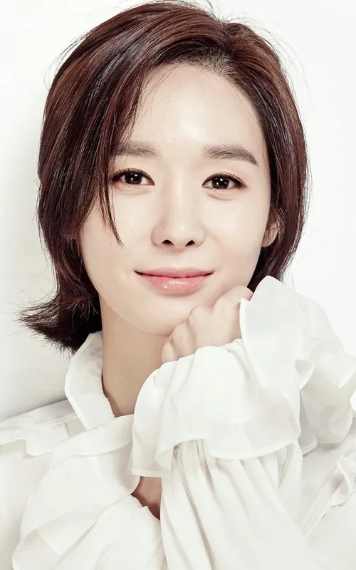 Han Soo-yeon