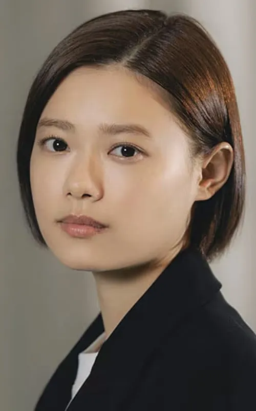 Hana Sugisaki