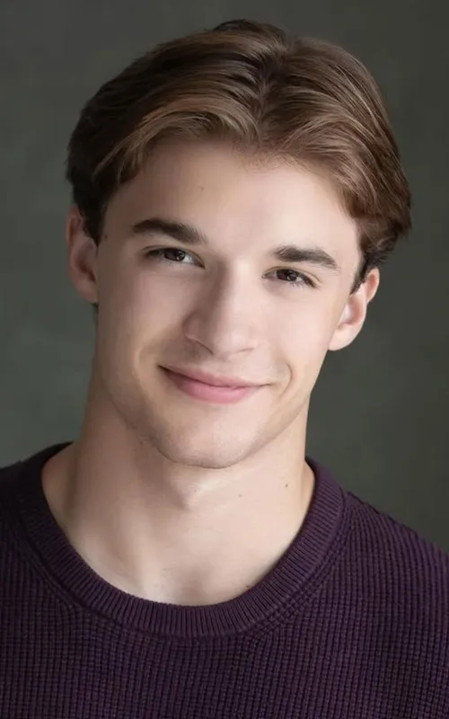 Avery Esteves