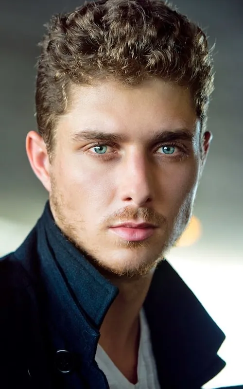 Alex Cubis