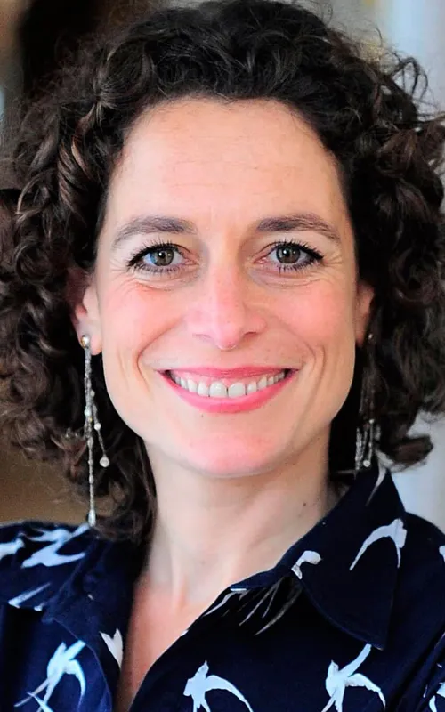 Alex Polizzi