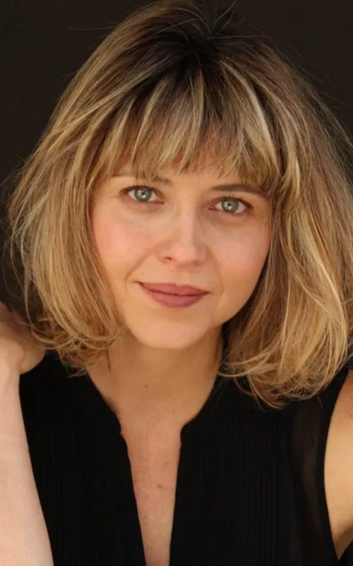 Luíza Curvo