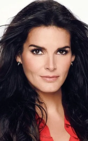 Angie Harmon