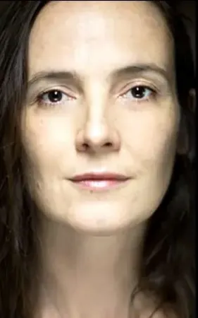 Estelle Tolstoukine