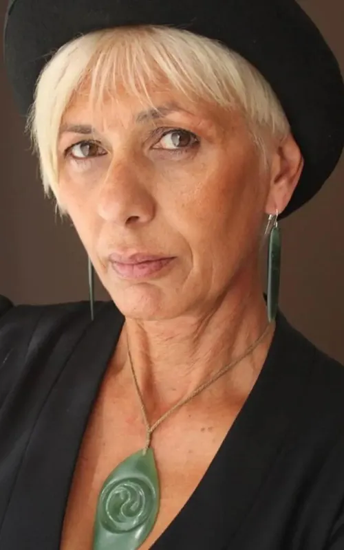 Riwia Brown