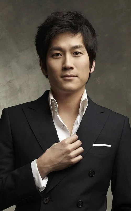 Kim Young Moo