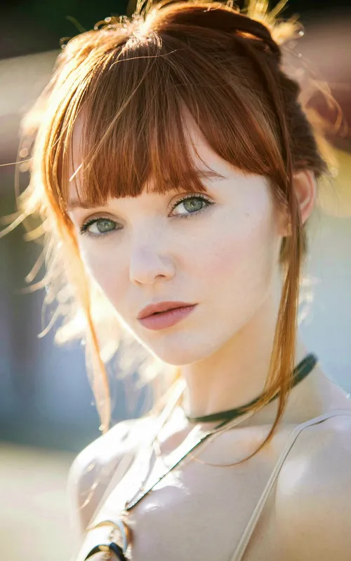 Hannah Rose May