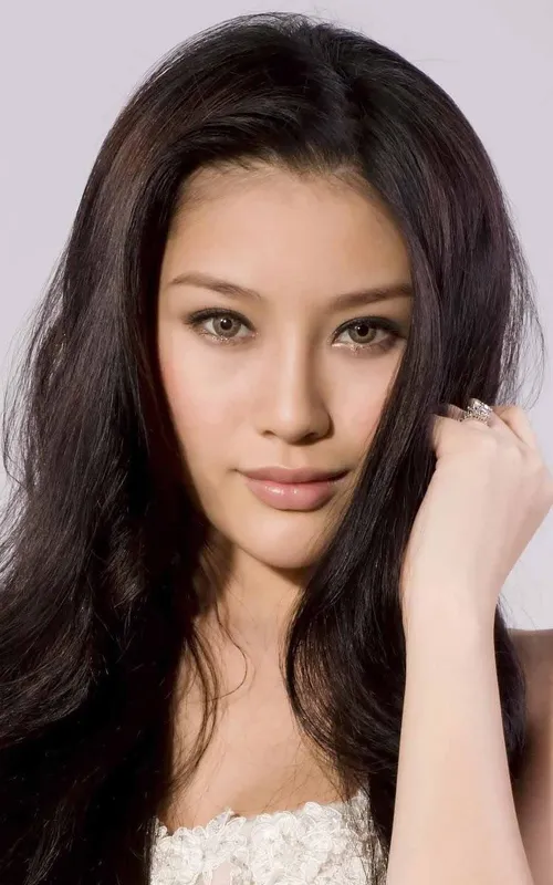 Rosella Lau