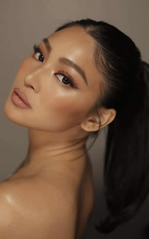 Nadine Lustre