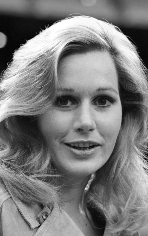 Sally Kellerman