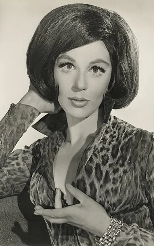 Fenella Fielding