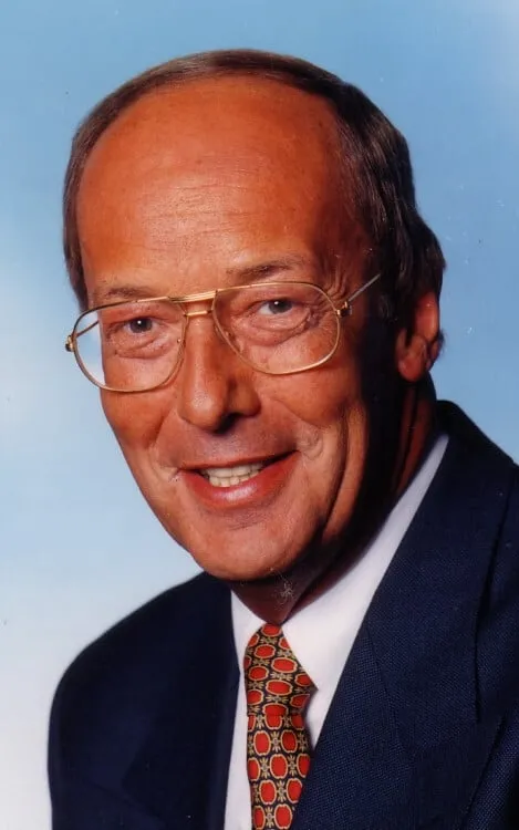 Fred Dinenage