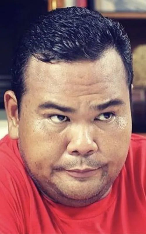 Fahmi Bo