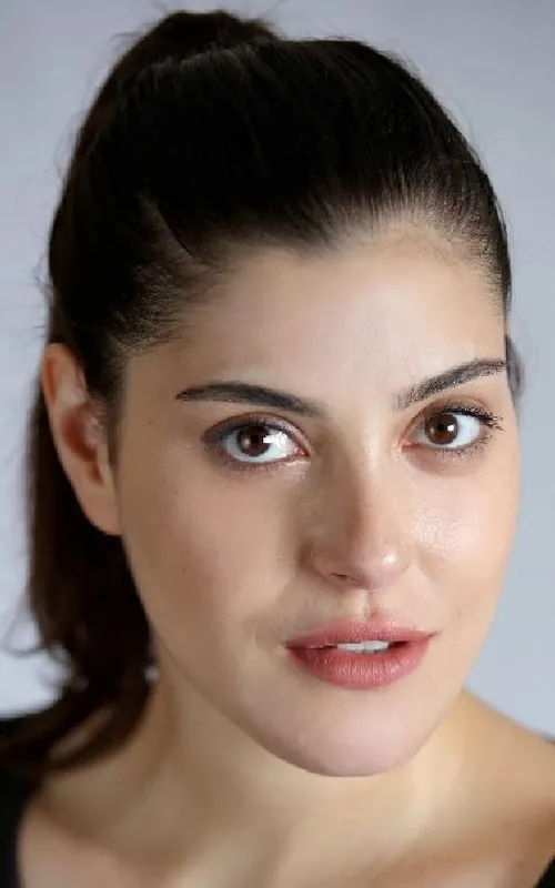 Ecem Akbin