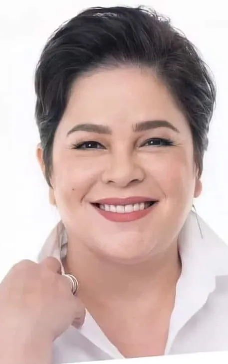 Jaclyn Jose